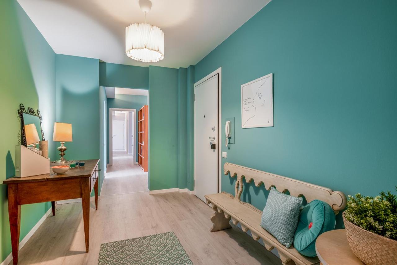 Family & Friends With Shared Bathroom Appartement