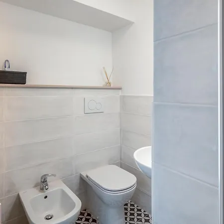 Family & Friends Rooms With Shared Bathroom Padua Buitenkant foto